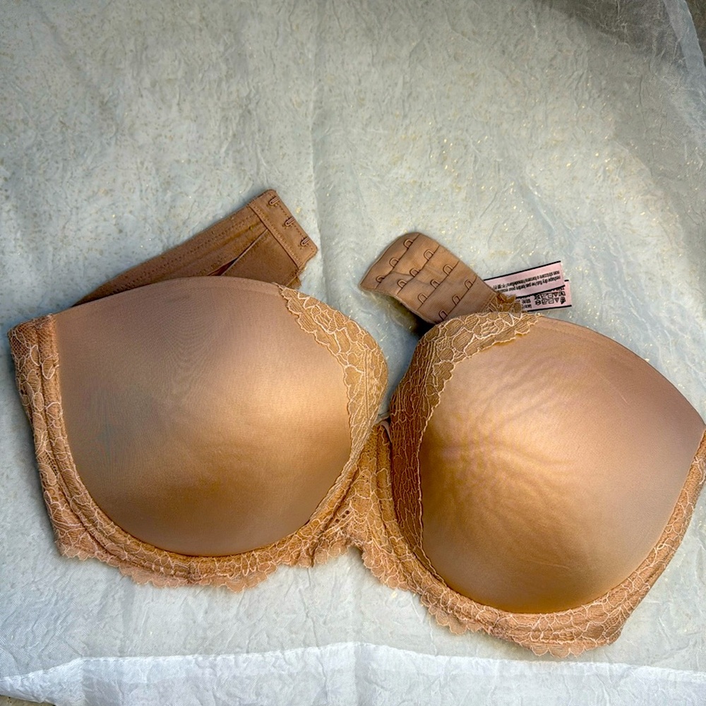 Victorias secret strapless Bra 36D